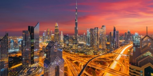 Dubai – Drive the Skyline & Beyond with Drive365