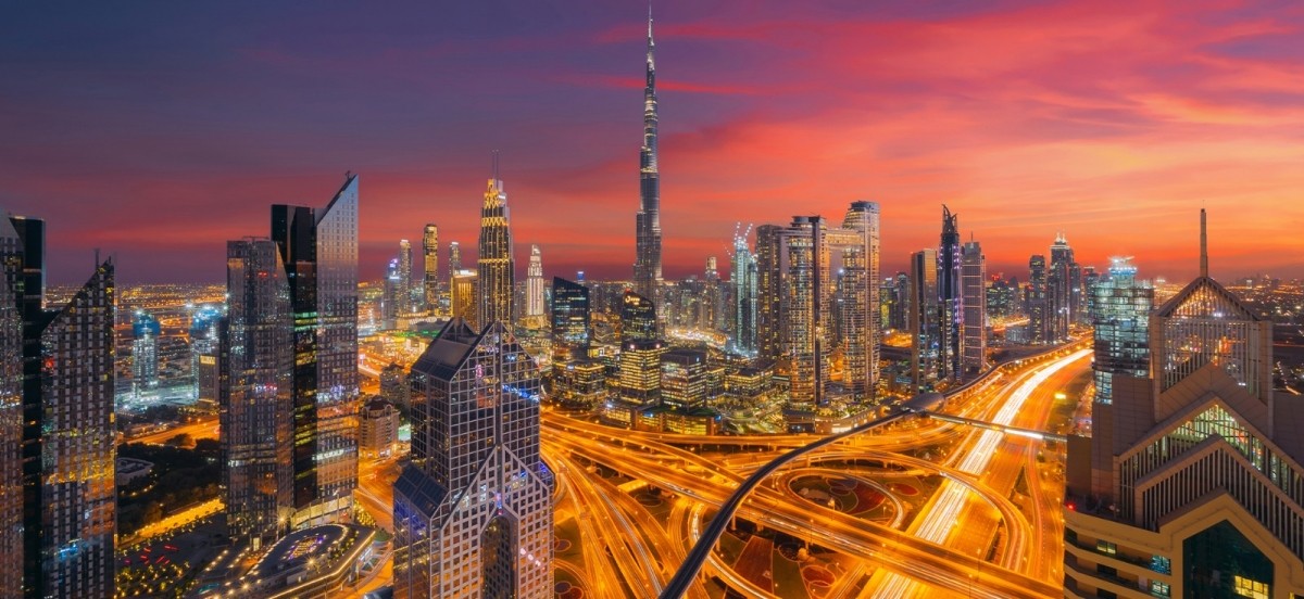 Dubai – Drive the Skyline & Beyond with Drive365